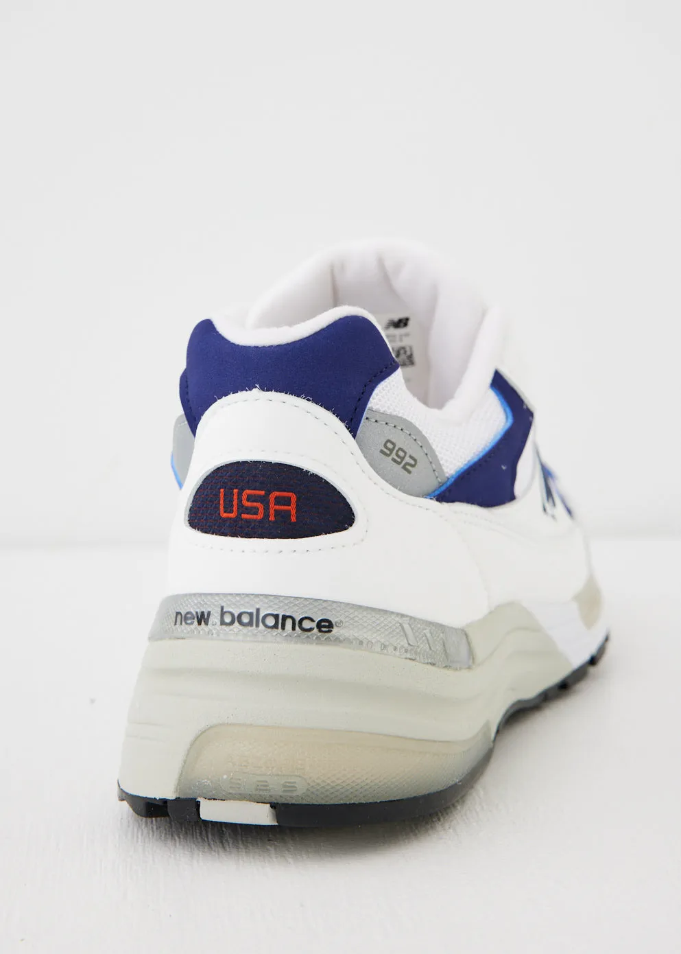 992 Sneakers