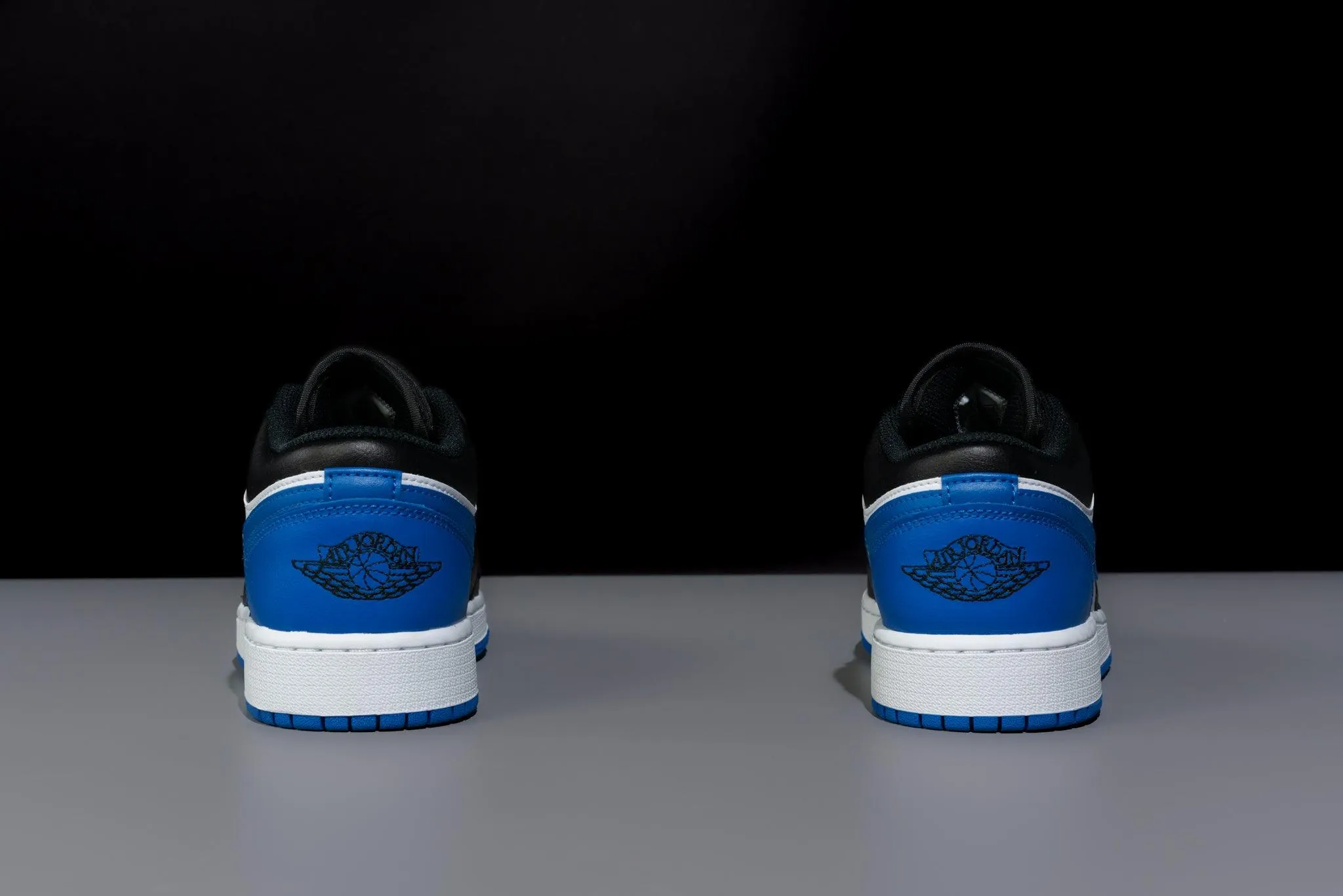 Air Jordan 1 Low GS 'Royal Toe'