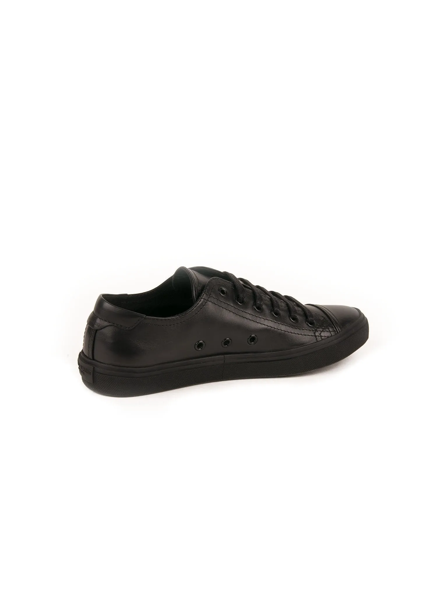 Bedford Low Top Sneakers - Black