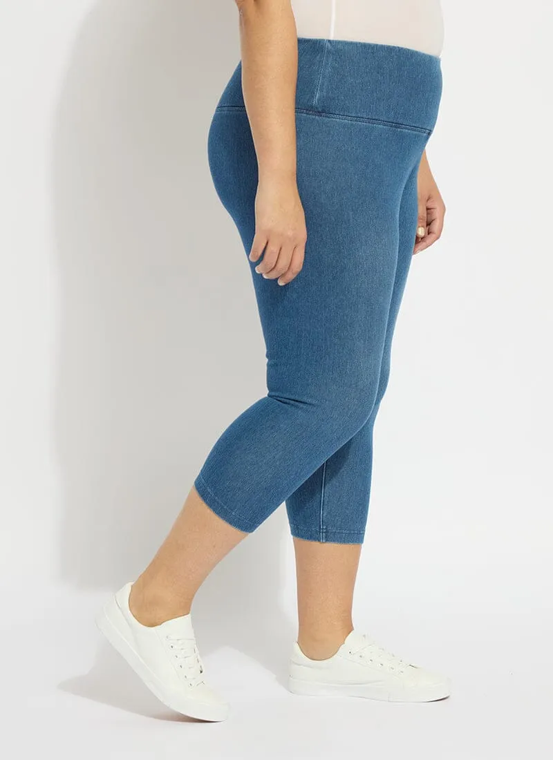 Denim Capri (Plus Size, 21.5" Inseam)