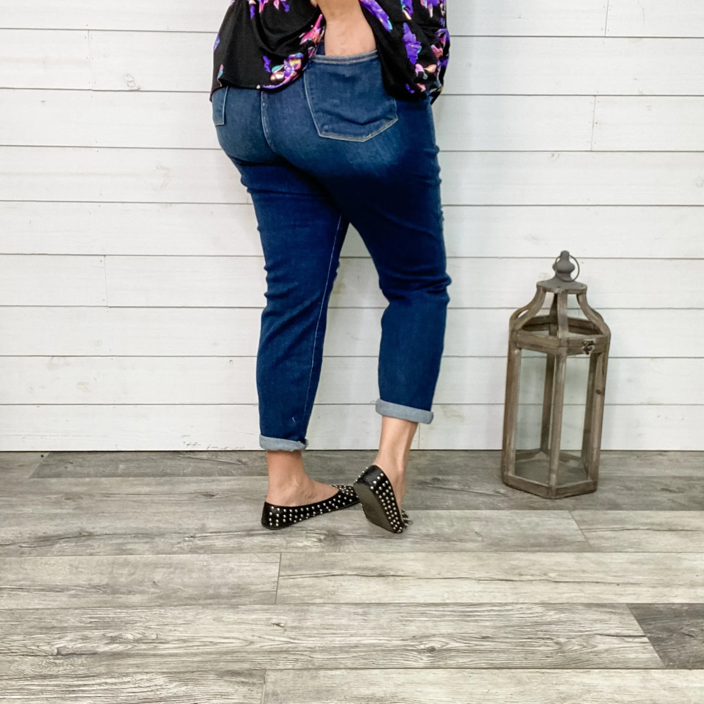 Judy Blue "Main Event" Distressed Boyfriend Jeans