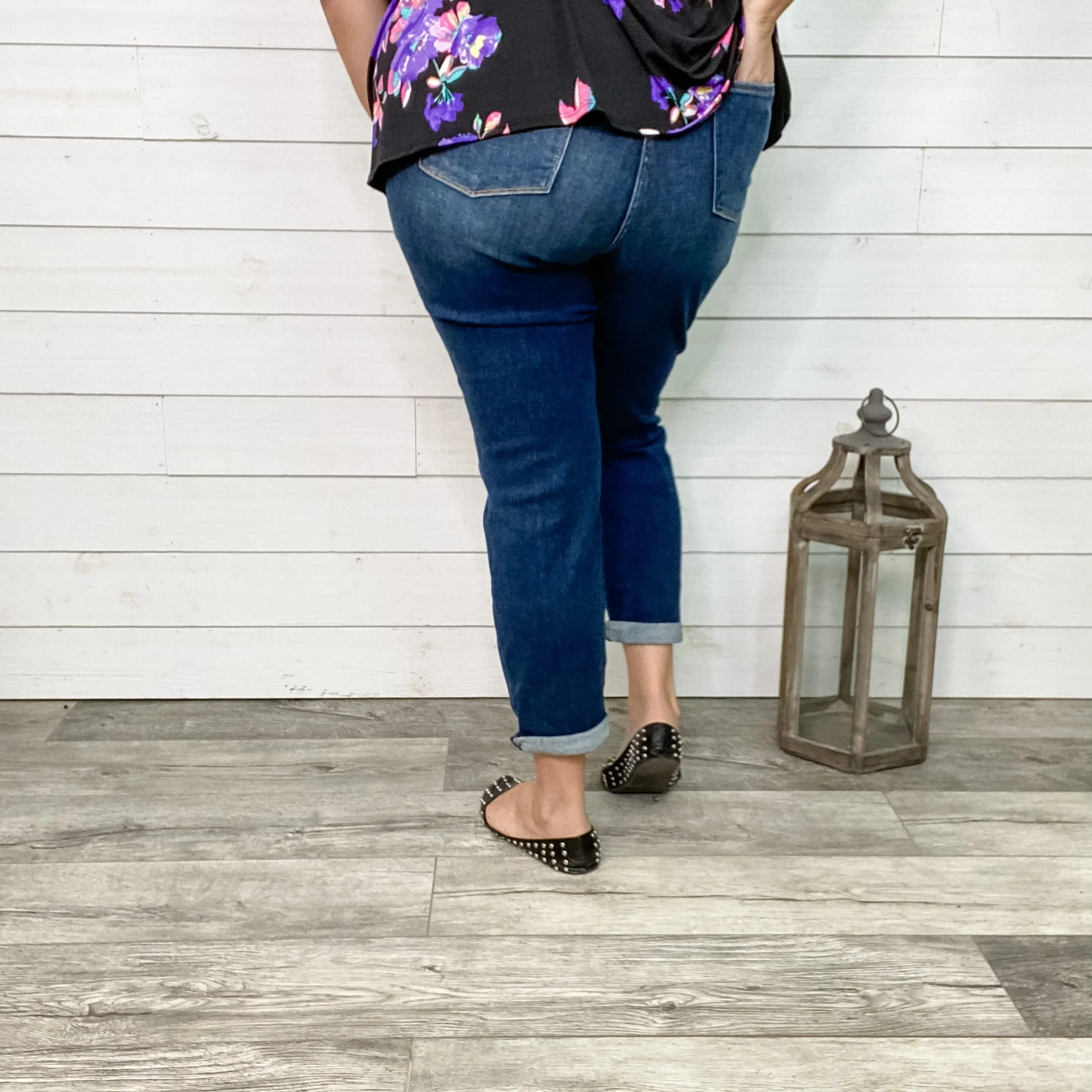 Judy Blue "Main Event" Distressed Boyfriend Jeans