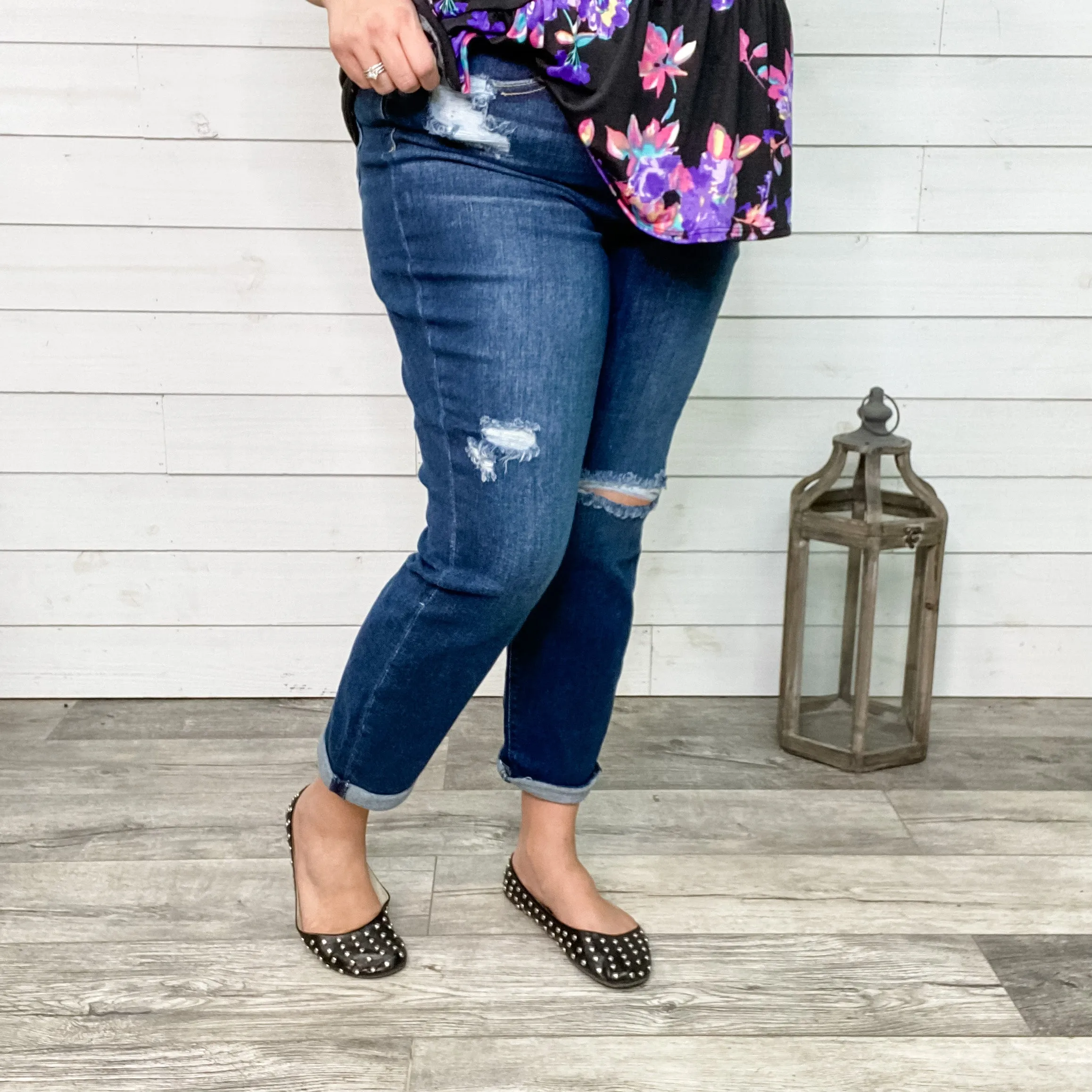 Judy Blue "Main Event" Distressed Boyfriend Jeans