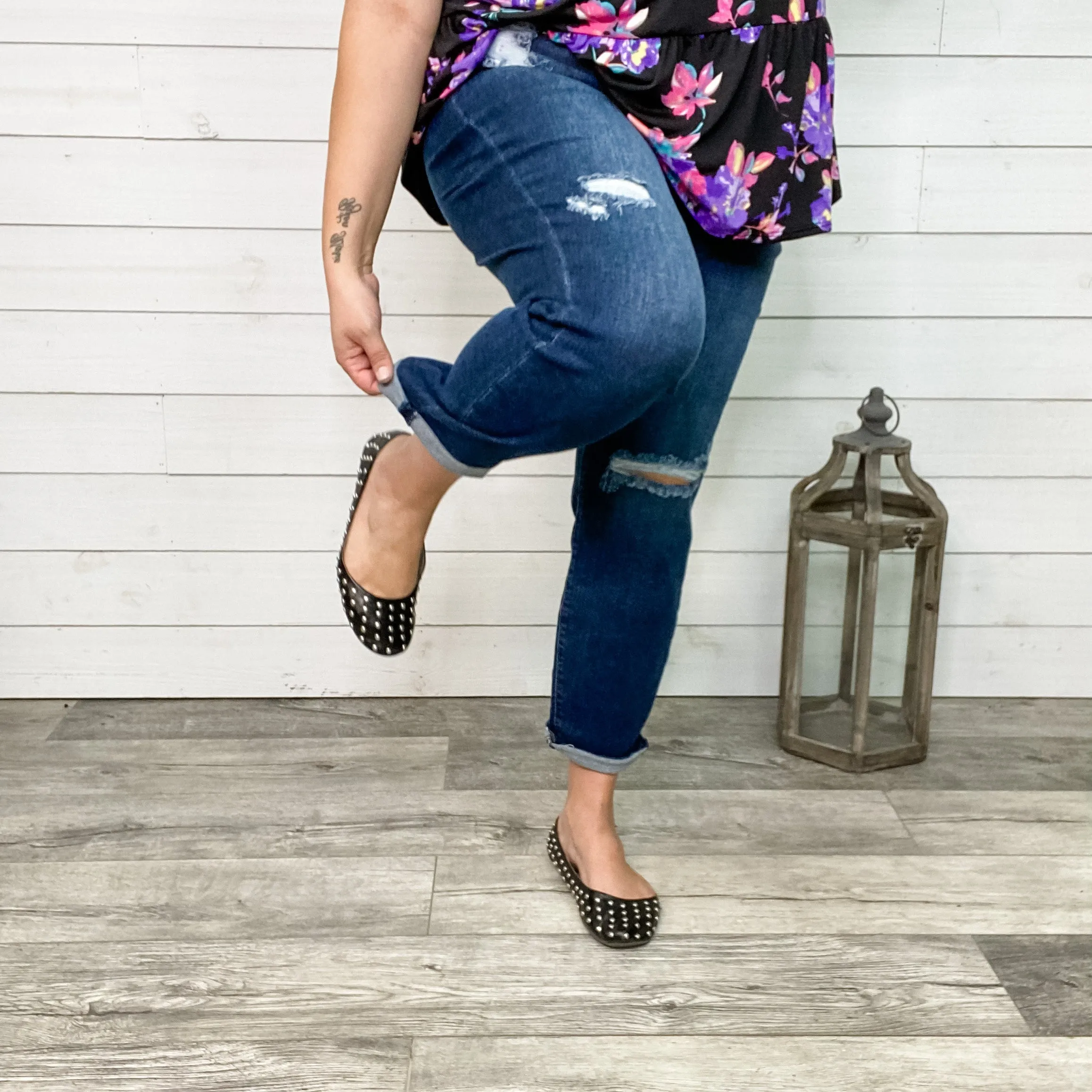Judy Blue "Main Event" Distressed Boyfriend Jeans