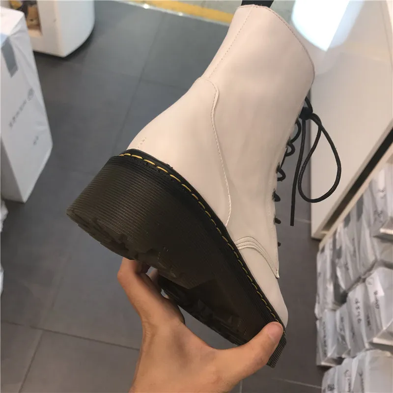 LUXE SEVEN DESIGN CHUNKY LACE UP ANKLE BOOTS