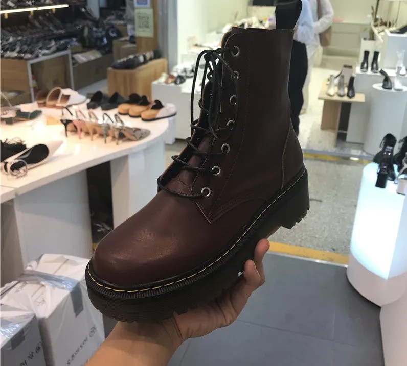 LUXE SEVEN DESIGN CHUNKY LACE UP ANKLE BOOTS
