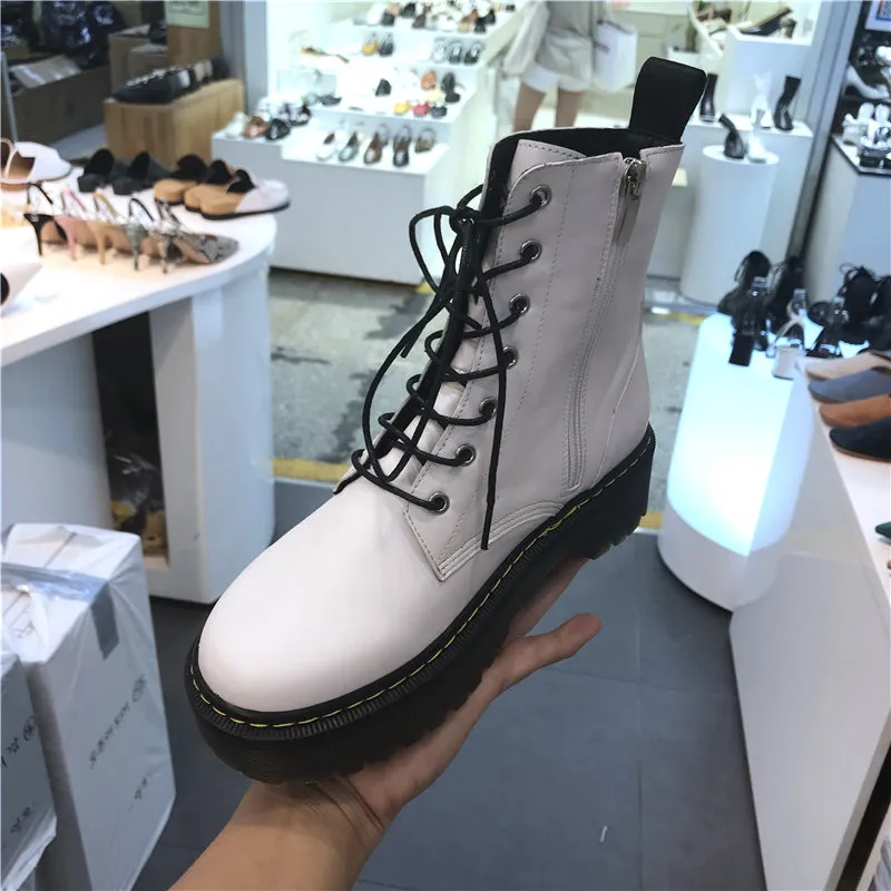 LUXE SEVEN DESIGN CHUNKY LACE UP ANKLE BOOTS