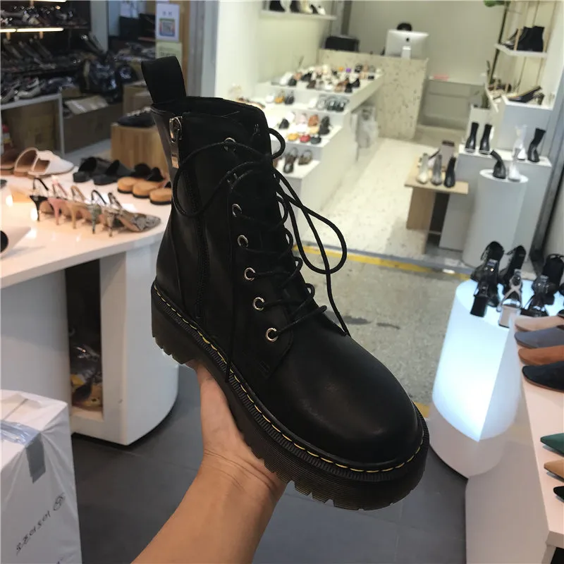 LUXE SEVEN DESIGN CHUNKY LACE UP ANKLE BOOTS