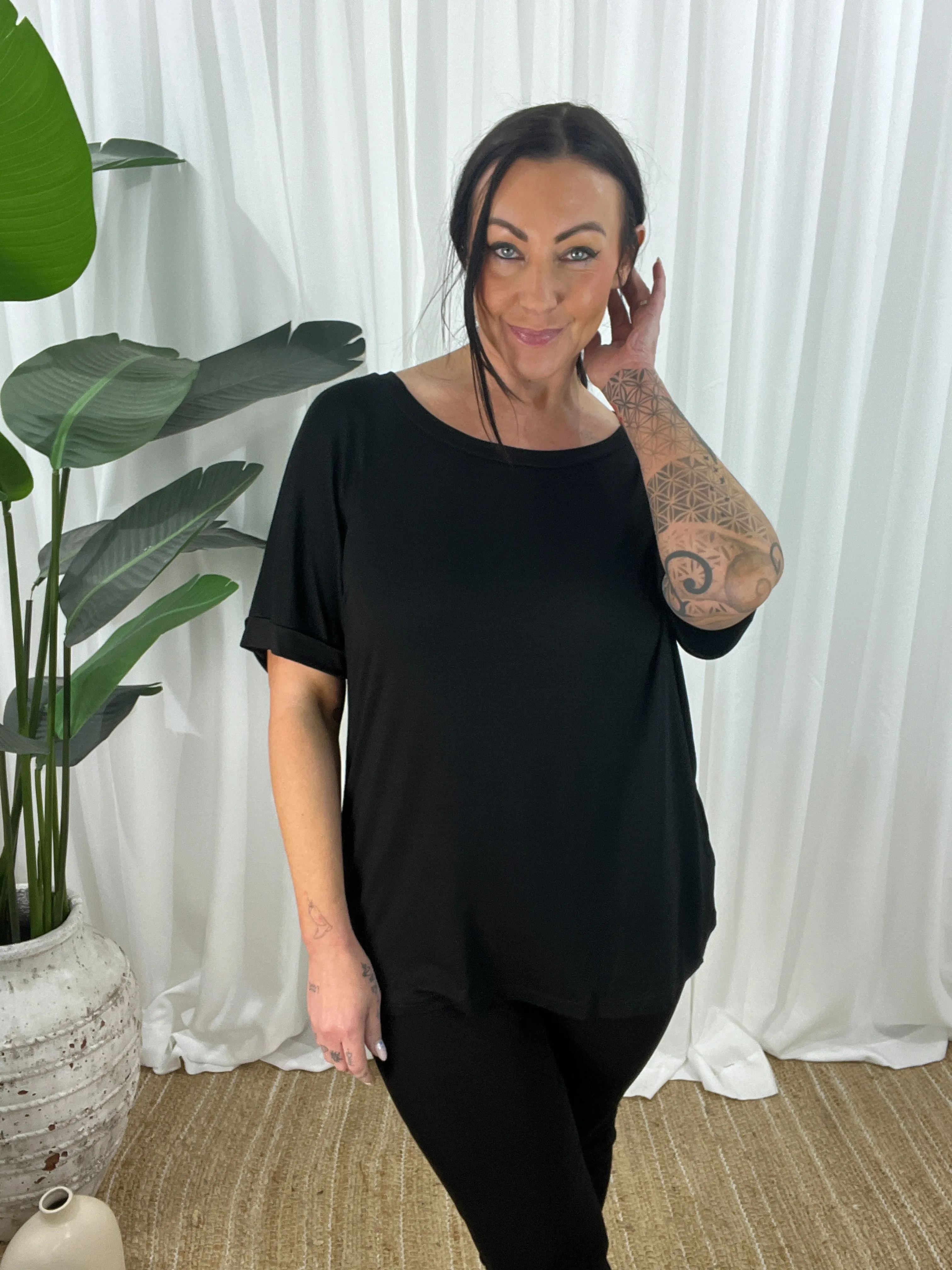 Roll Sleeve Tee