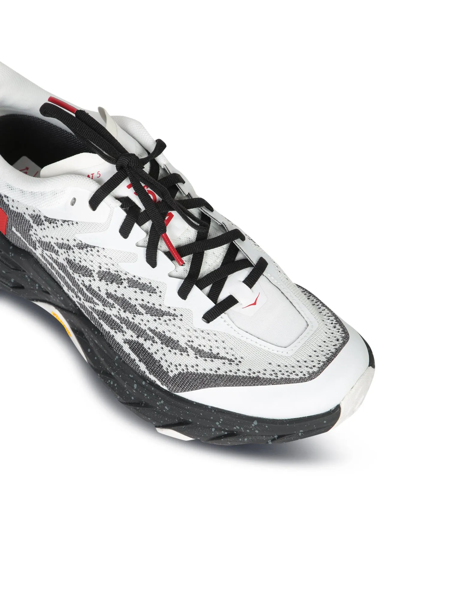 Speedgoat 5 Black-White Sneakers