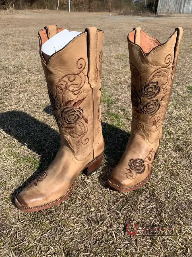 TANNER MARK WOMEN’S MCALLEN SAND WITH BROWN ROSES INLAY