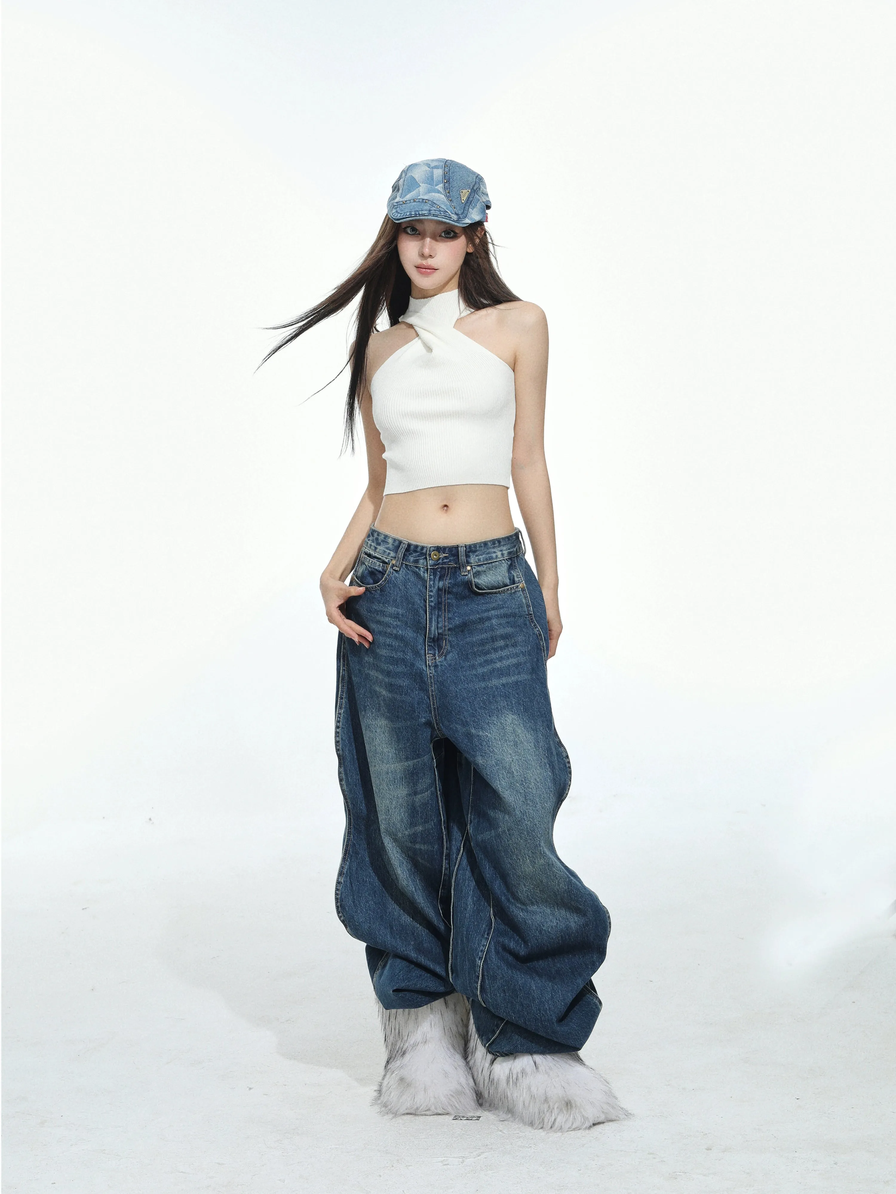 Twist Halter Neck Ribbed Crop Top